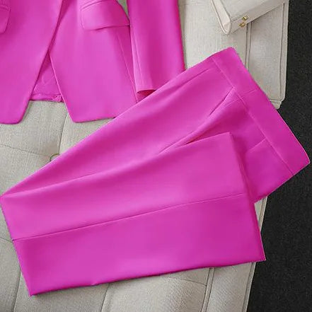 Conjunto Feminino de Blazer Transpassado e Calça Reta