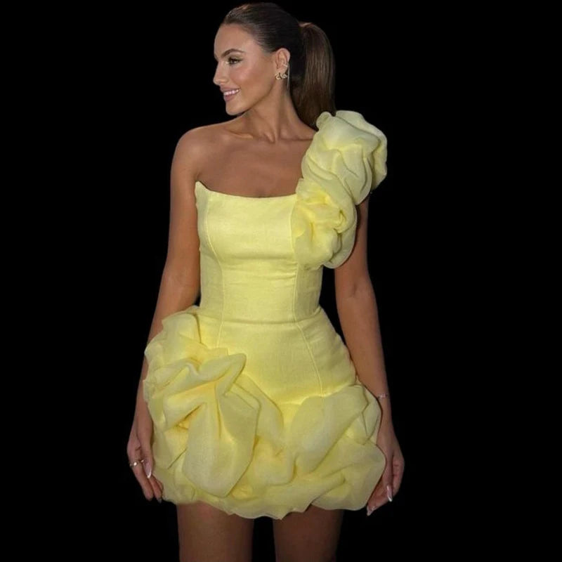 Vestido envolto plissado borda