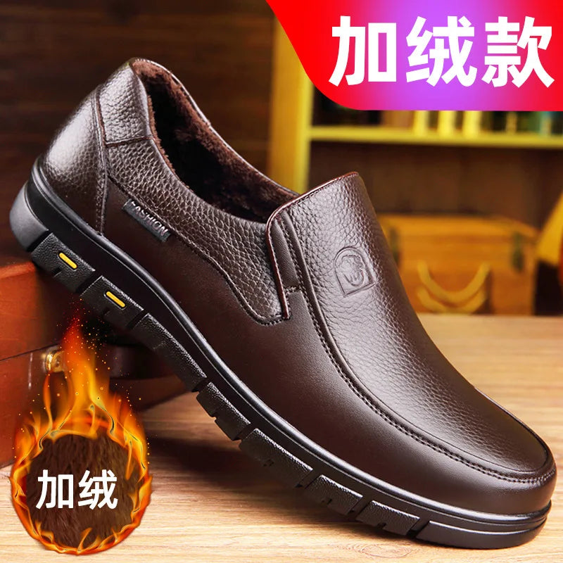 Sapatos feitos à mão de couro genuíno
