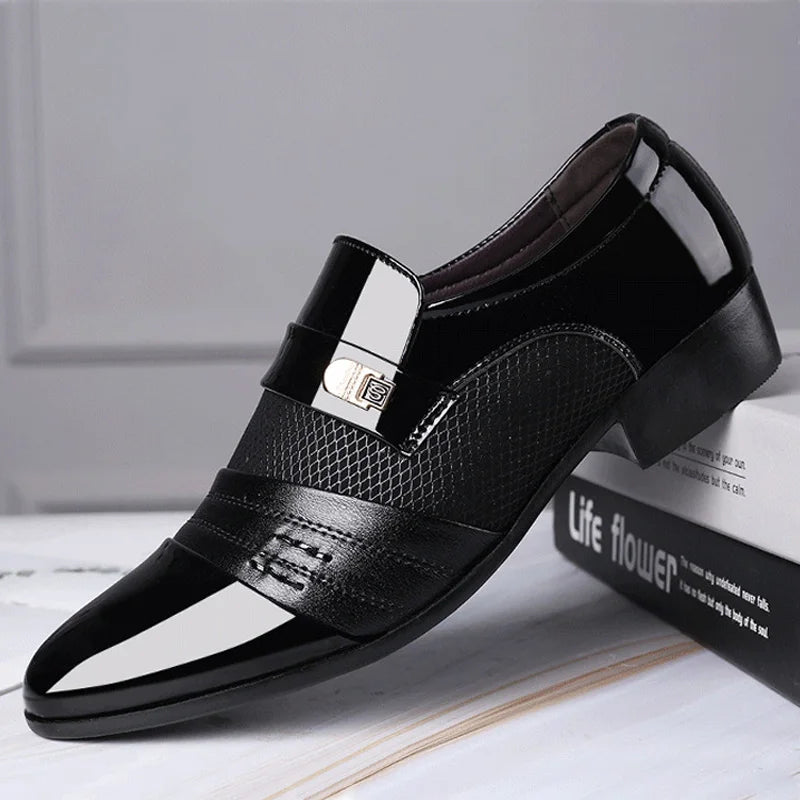 Sapatos de couro Oxford formais