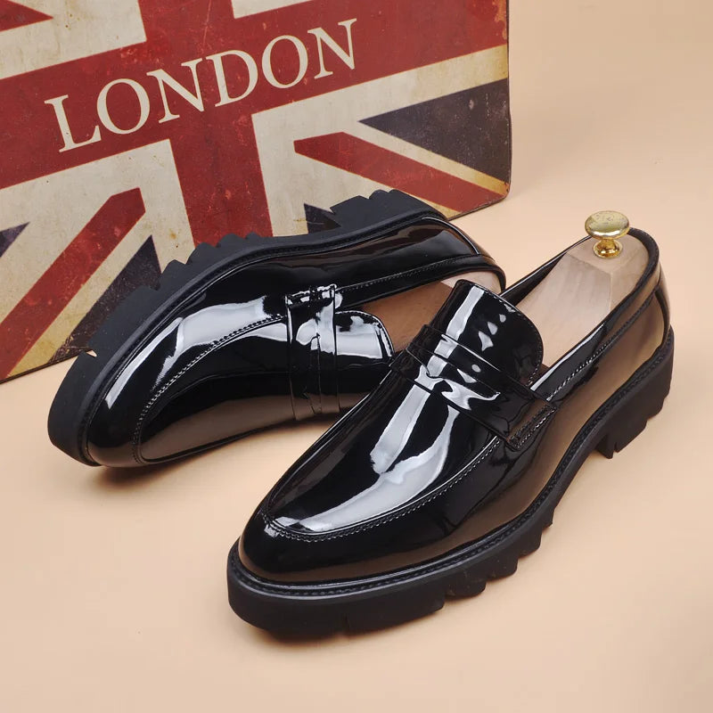 Sapatos de couro plataforma