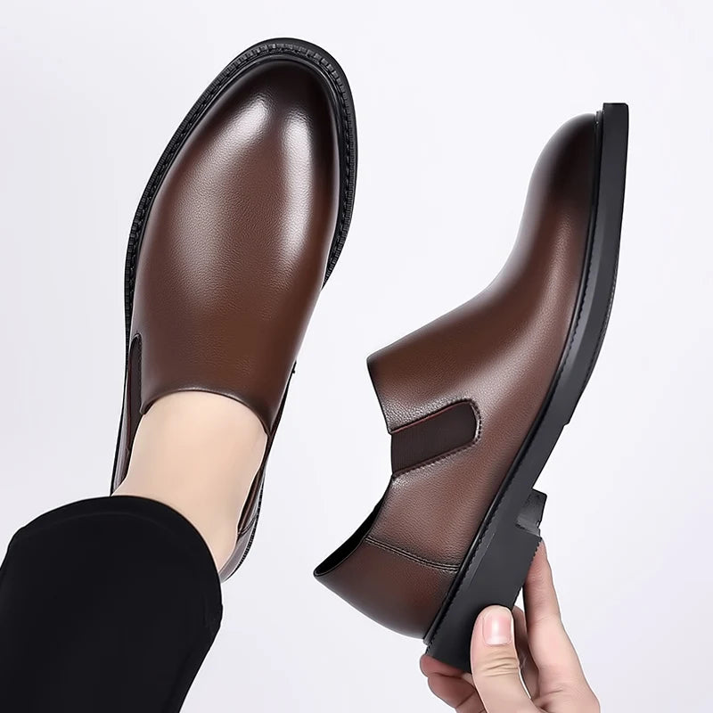Sapatos formais de couro italiano para homens