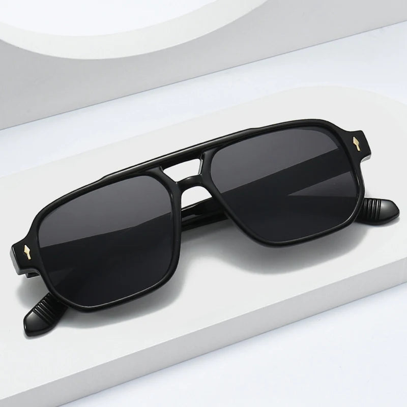 Óculos de sol quadrados UV400