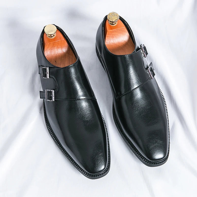 Sapatos de couro genuíno