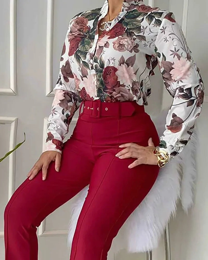 Camisa estampada e calças de cintura alta para mulheres