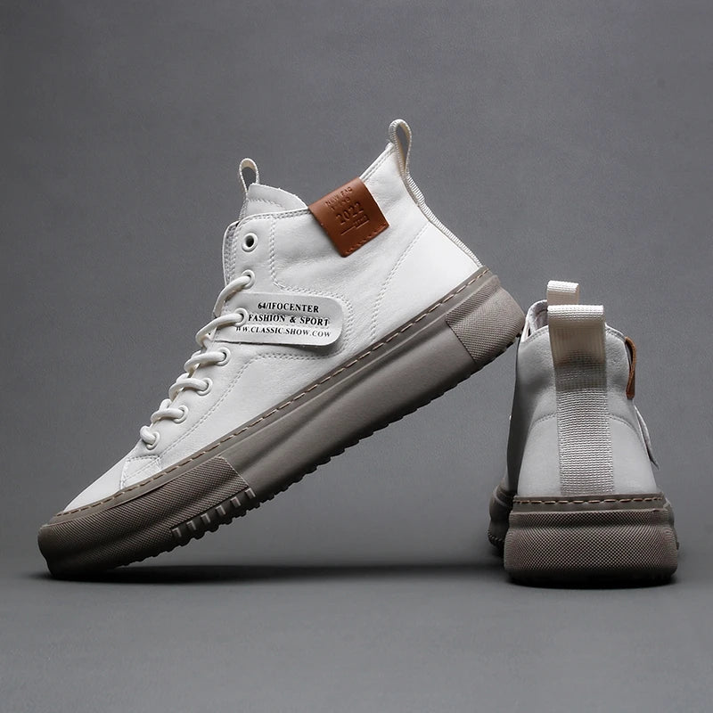 Tenis casuais de sola grossa