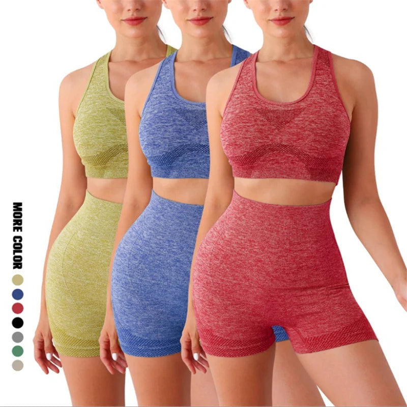 Conjunto calções e sutiãs esportivos