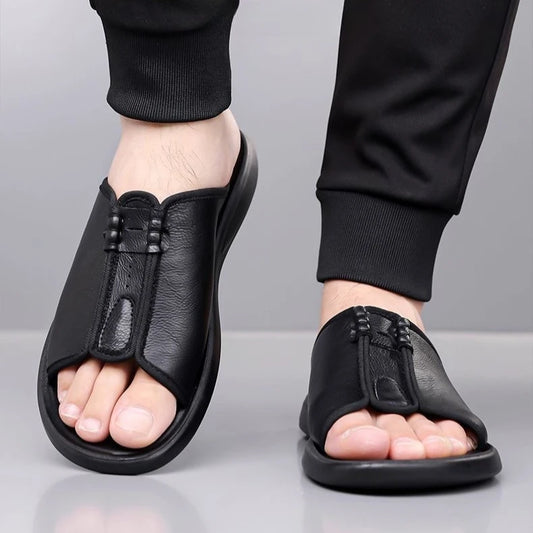 Chinelo masculino de couro