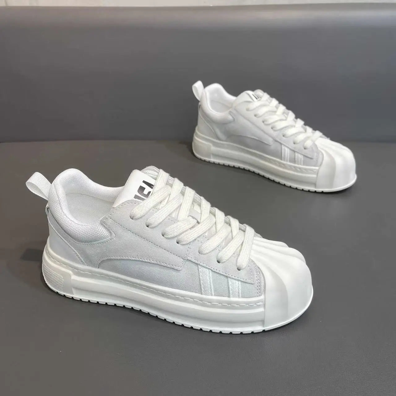 Tênis Designer listrado retalhos