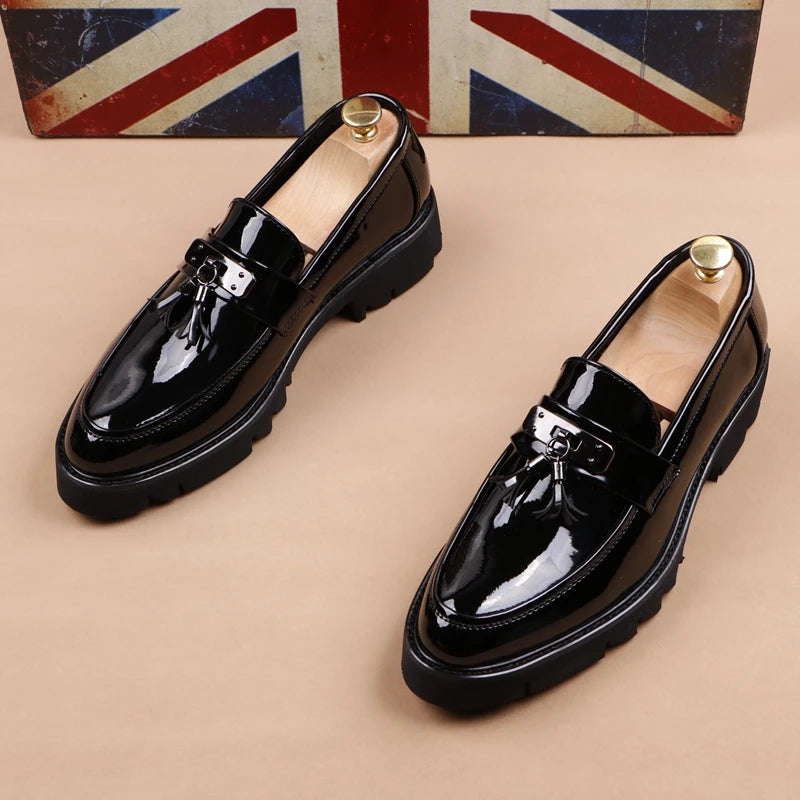 Sapatos de couro plataforma