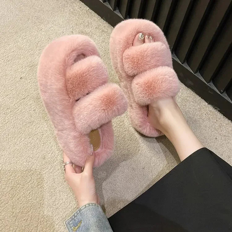 Chinelo pelúcia fundo grosso