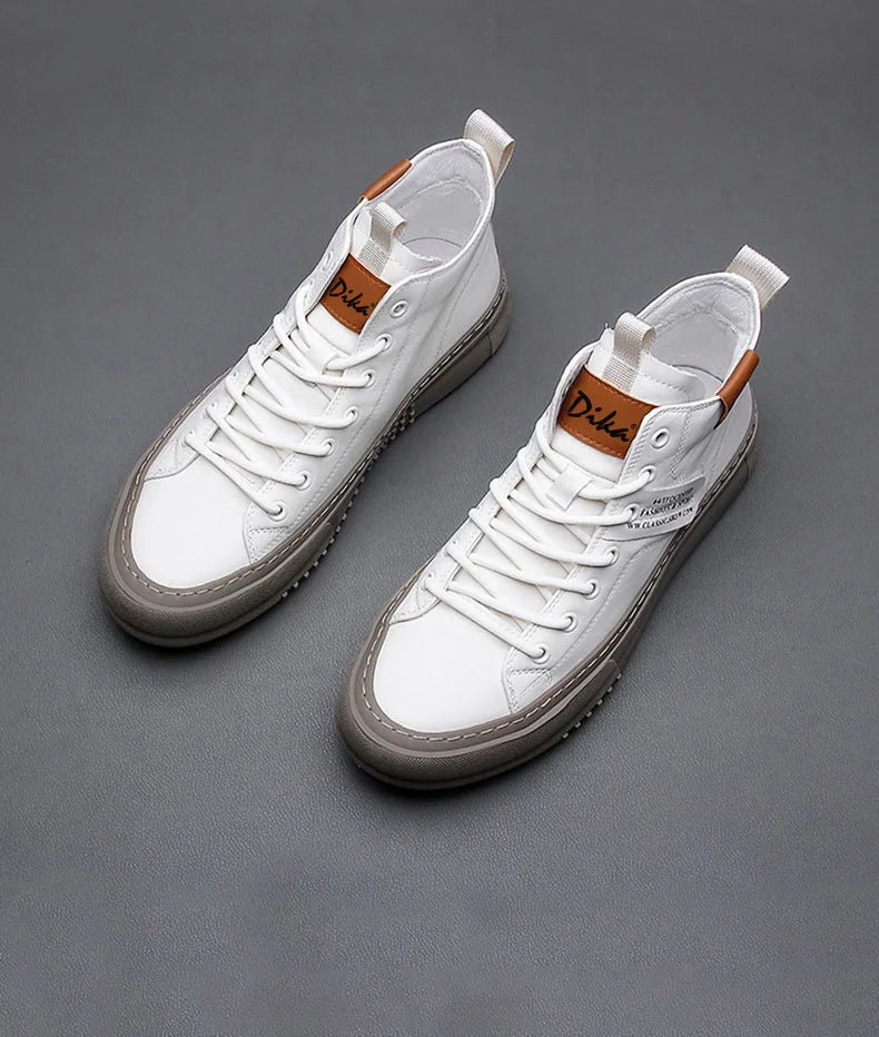 Tenis casuais de sola grossa