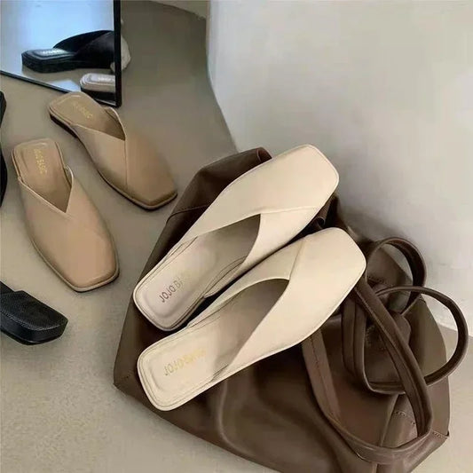 Mules Femininas Rasas de Verão – Confortáveis e Práticas para o Dia a Dia