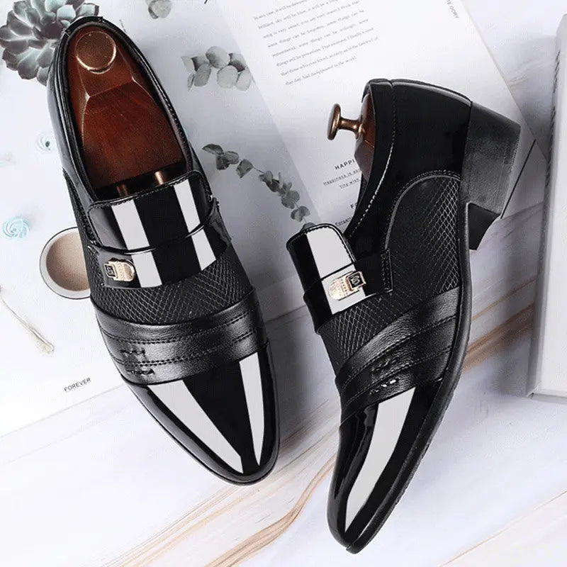Sapatos de couro Oxford formais