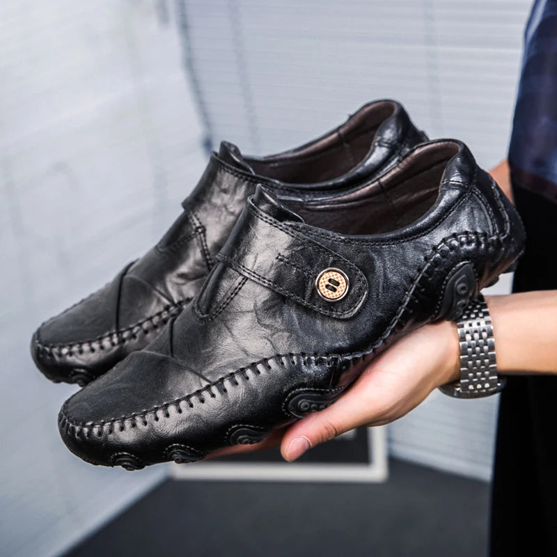 Mocassins Masculinos Clássicos em Couro Genuíno