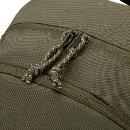 Mochila Adidas esportiva clássica