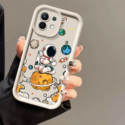 Capa de Silicone Fofa de Astronauta para Xiaomi, POCO e Redmi – Proteção e Estilo