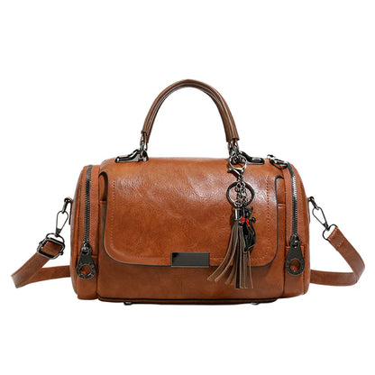 Bolsa de Ombro Feminina Grande — Capacidade Ampla, Borlas, Zíper e Alça Removível