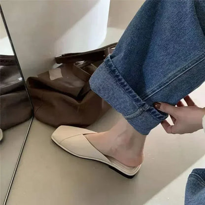 Mules Femininas Rasas de Verão – Confortáveis e Práticas para o Dia a Dia