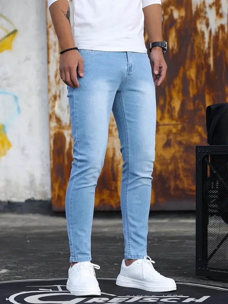 Calça Jeans Stretch com zíper retrô, slim fit.