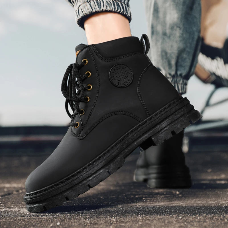 Botas de cano alto moda britânica