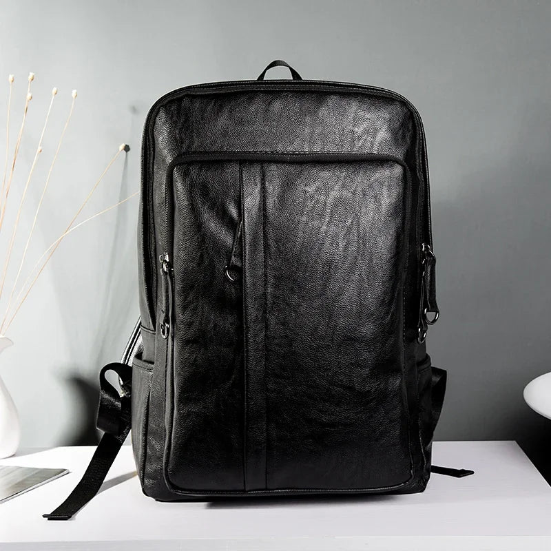 Mochila Masculina em Couro Genuíno – Grande Capacidade para Portátil e Viagem