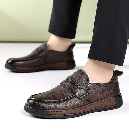 Sapatos de couro mocassins elegantes