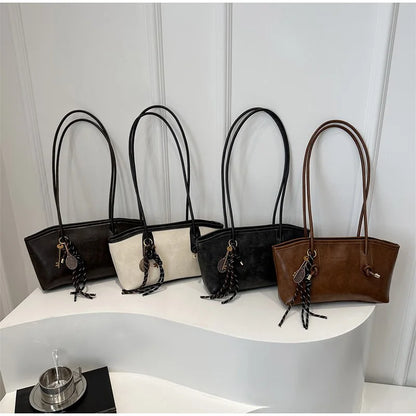 Bolsa de ombro com alça espaguete