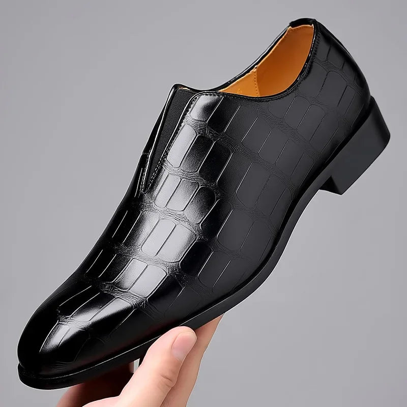 Sapatos casuais em pele PU