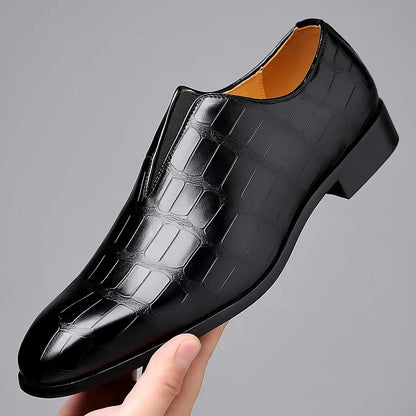 Sapatos casuais em pele PU