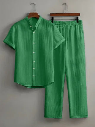 Conjunto Masculino de Verão em Duas Peças — Camisa de Manga Curta e Calças
