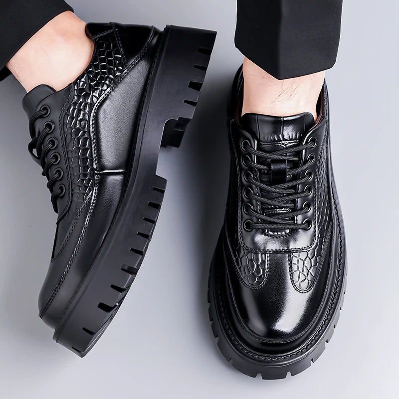 Sapatos Masculinos de Couro com Sola Grossa – Estilo Clássico e Retro