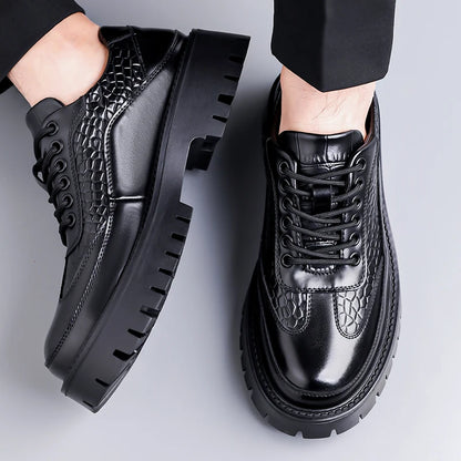 Sapatos Masculinos de Couro com Sola Grossa – Estilo Clássico e Retro
