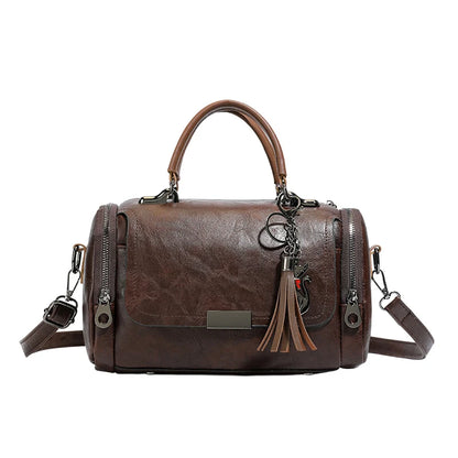 Bolsa de Ombro Feminina Grande — Capacidade Ampla, Borlas, Zíper e Alça Removível