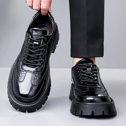 Sapatos Masculinos de Couro com Sola Grossa – Estilo Clássico e Retro