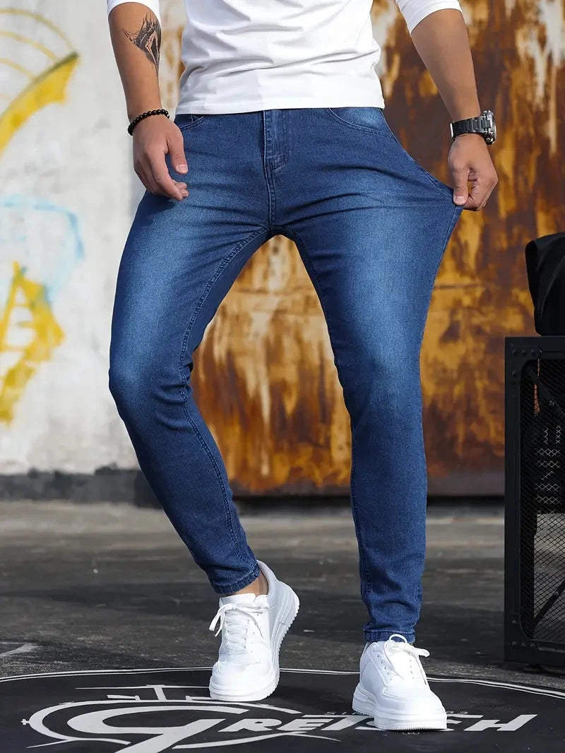 Calça Jeans Stretch com zíper retrô, slim fit.