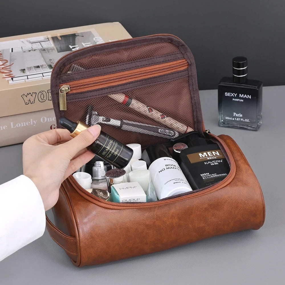 Bolsa de Higiene e Viagem em PU — 23,5 cm