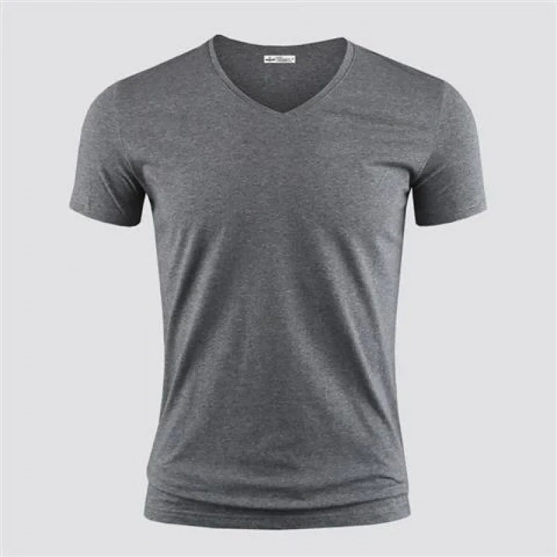 T-shirts cor pura gola V e O
