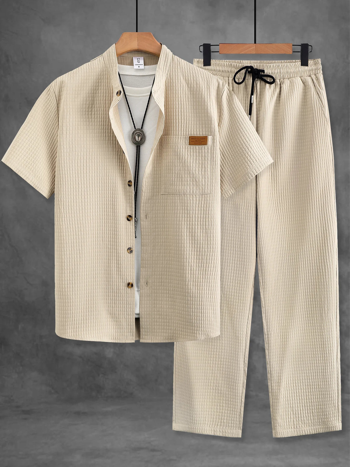 Conjunto Masculino Cáqui com Calças