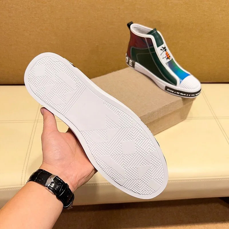 Tênis esportivo masculino de cano alto