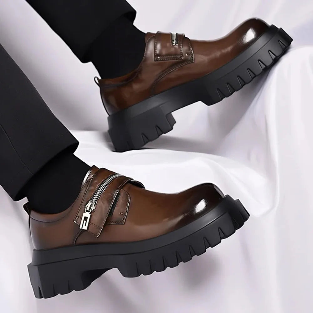 Sapatos Derby masculinos de couro