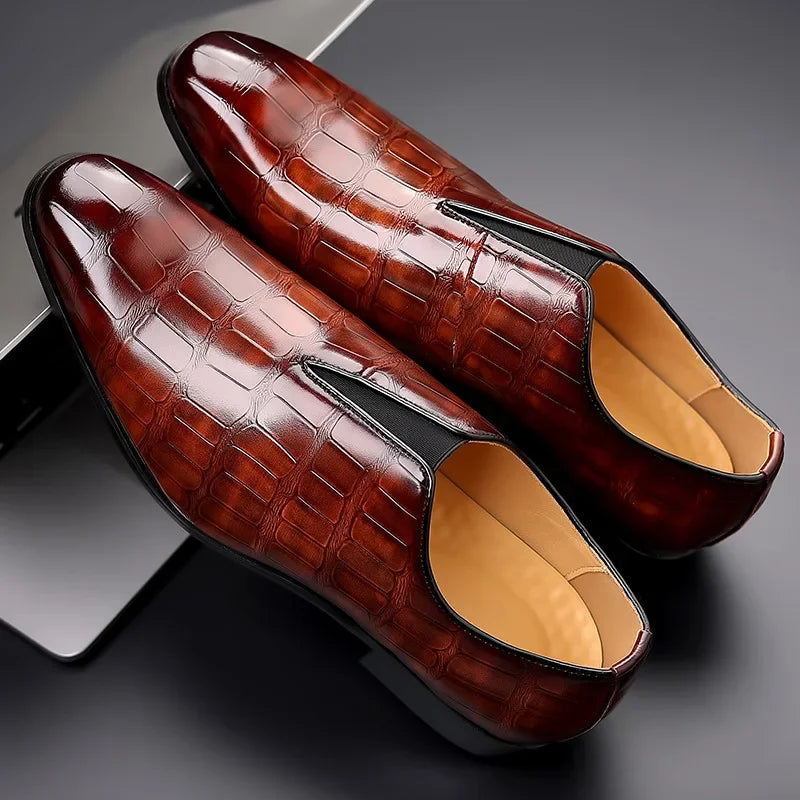Sapatos casuais em pele PU