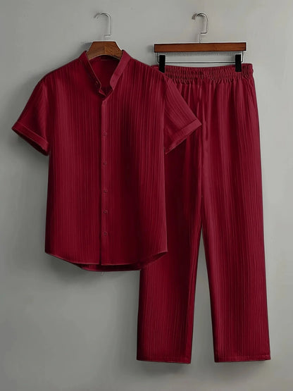 Conjunto Masculino de Verão em Duas Peças — Camisa de Manga Curta e Calças
