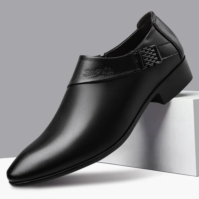 Sapatos de couro formais