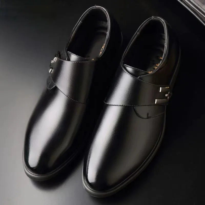 Sapatos casuais ponta redonda