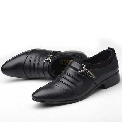 Sapatos casuais de couro