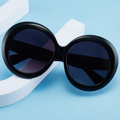 Óculos de Sol Femininos Oversized — Armação Redonda e UV400