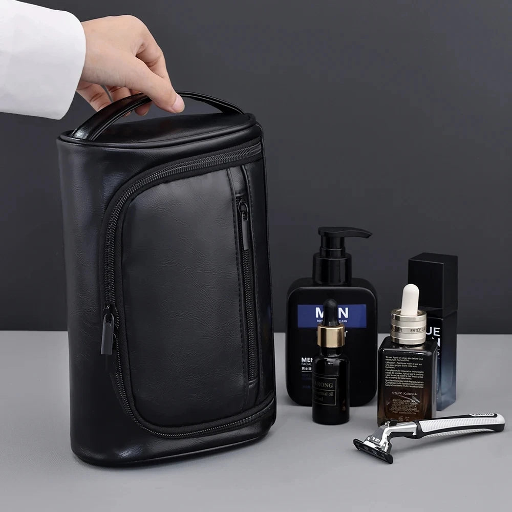 Bolsa de Higiene e Viagem em PU — 23,5 cm