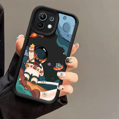 Capa de Silicone Fofa de Astronauta para Xiaomi, POCO e Redmi – Proteção e Estilo