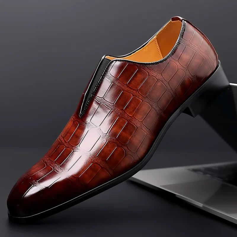 Sapatos casuais em pele PU